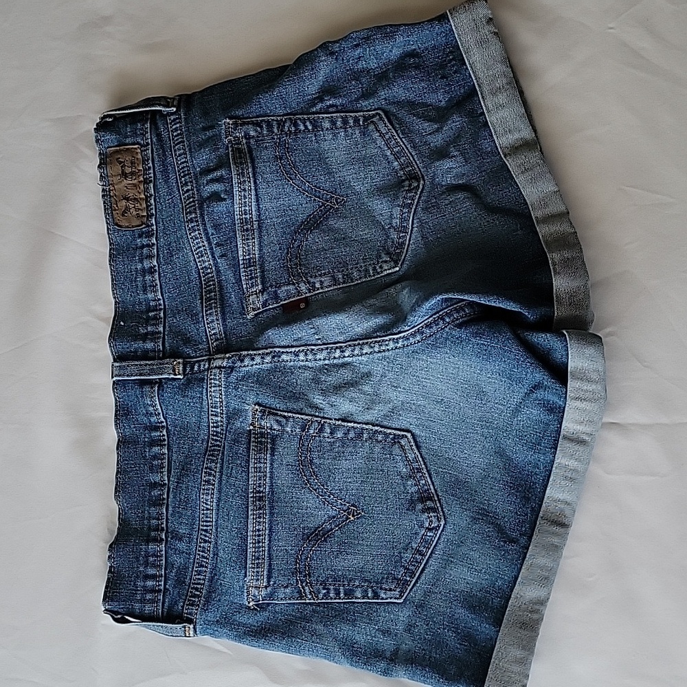 Levi Strauss & Co Jean Shorts Womens Size 25 98% Cotton